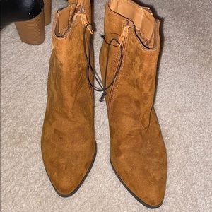 Brown express suede boots